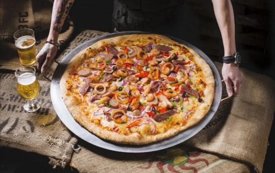 有没有朋友去吃过美乐城的红炉精酿披萨,感觉如何_高清图集_新浪网