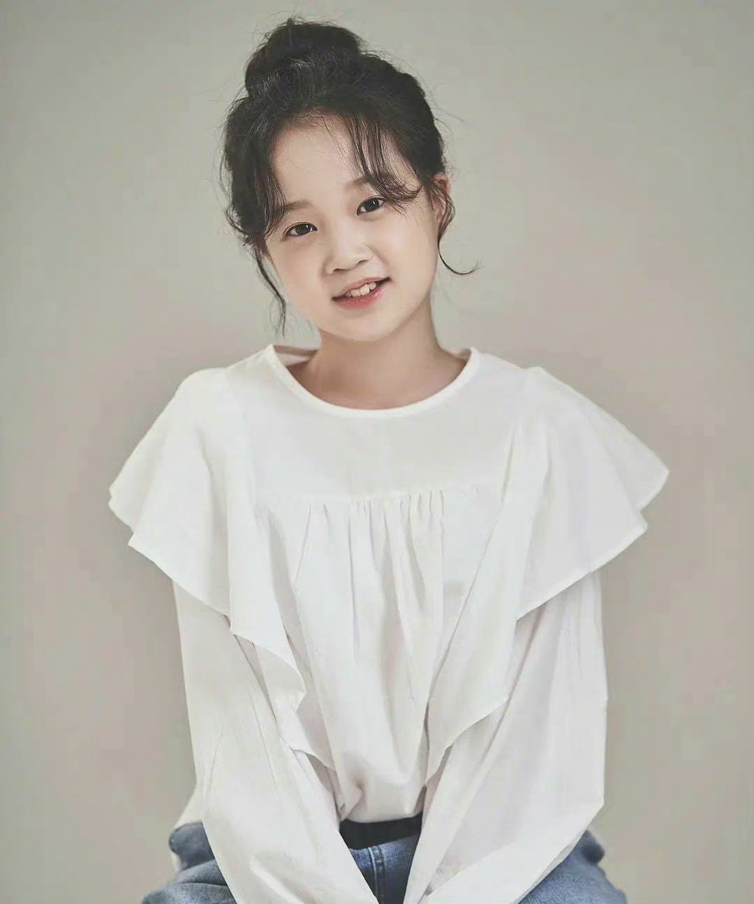 《请回答1988》里面珍珠扮演者金雪近照……_高清图集_新浪网