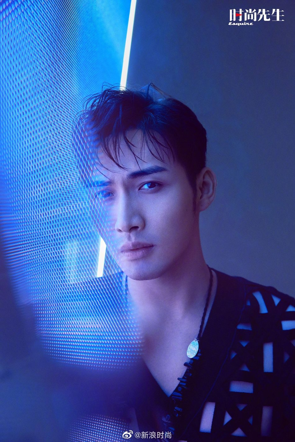 张彬彬vin 《时尚先生》别册封面来袭