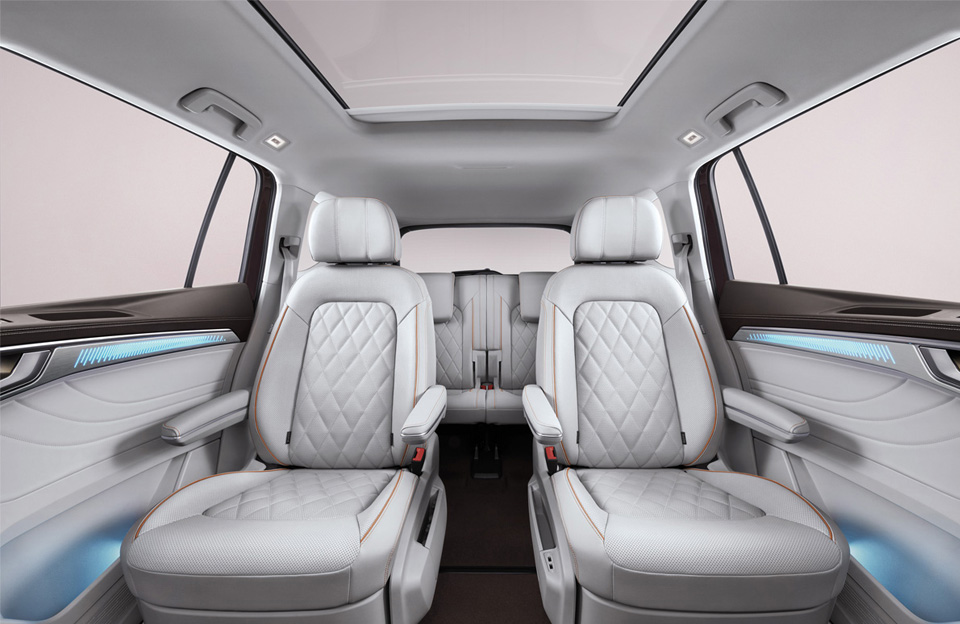 40万预算，大众揽境是比途昂、宝马X3更好的选择吗？