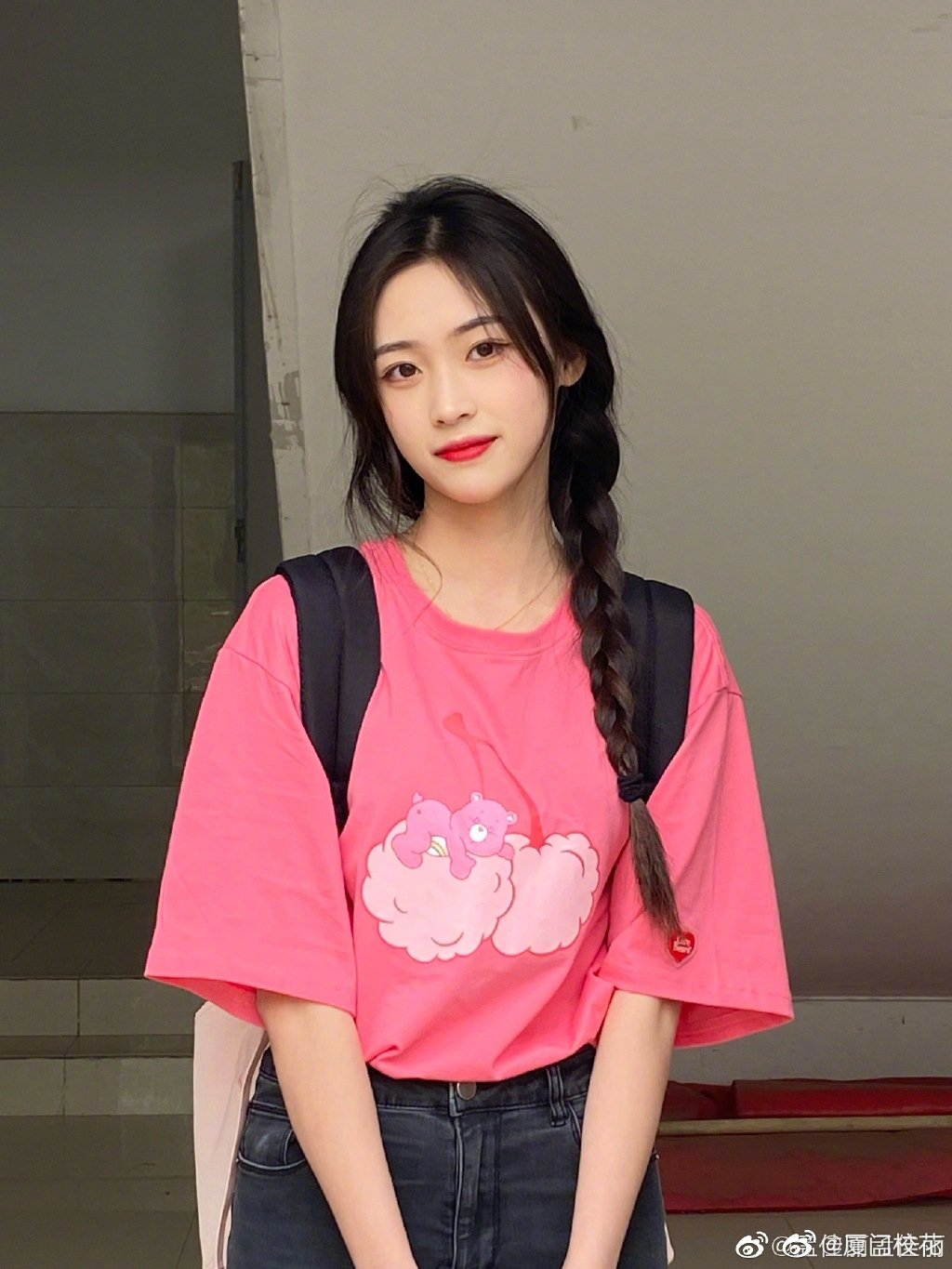 孟佳丽 01年金牛座,你觉得几分呢?_高清图集_新浪网