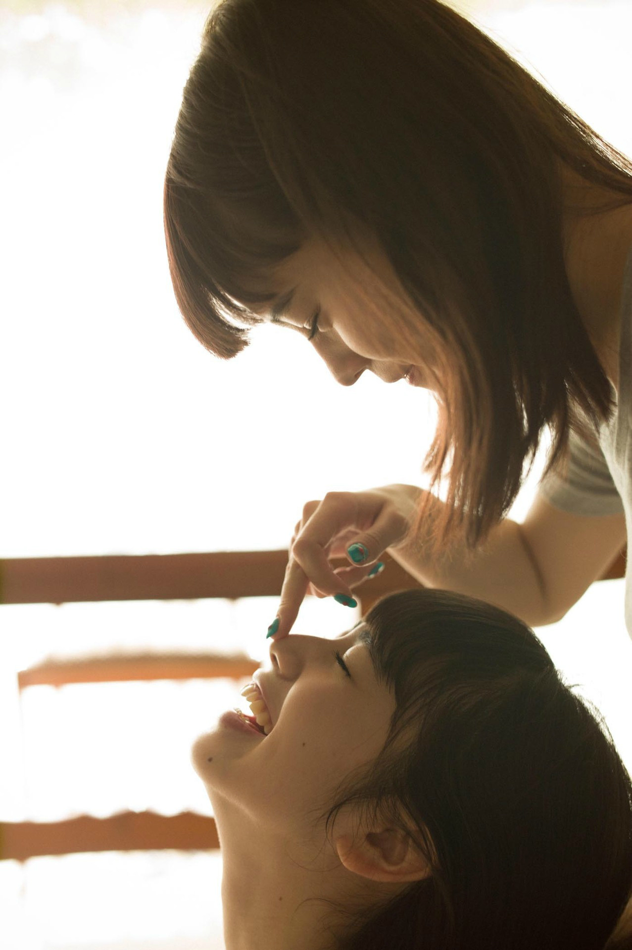 小松菜奈x Emma 随性自然的情感最动人 小松菜奈x Emma 随性自然的情感最动人
