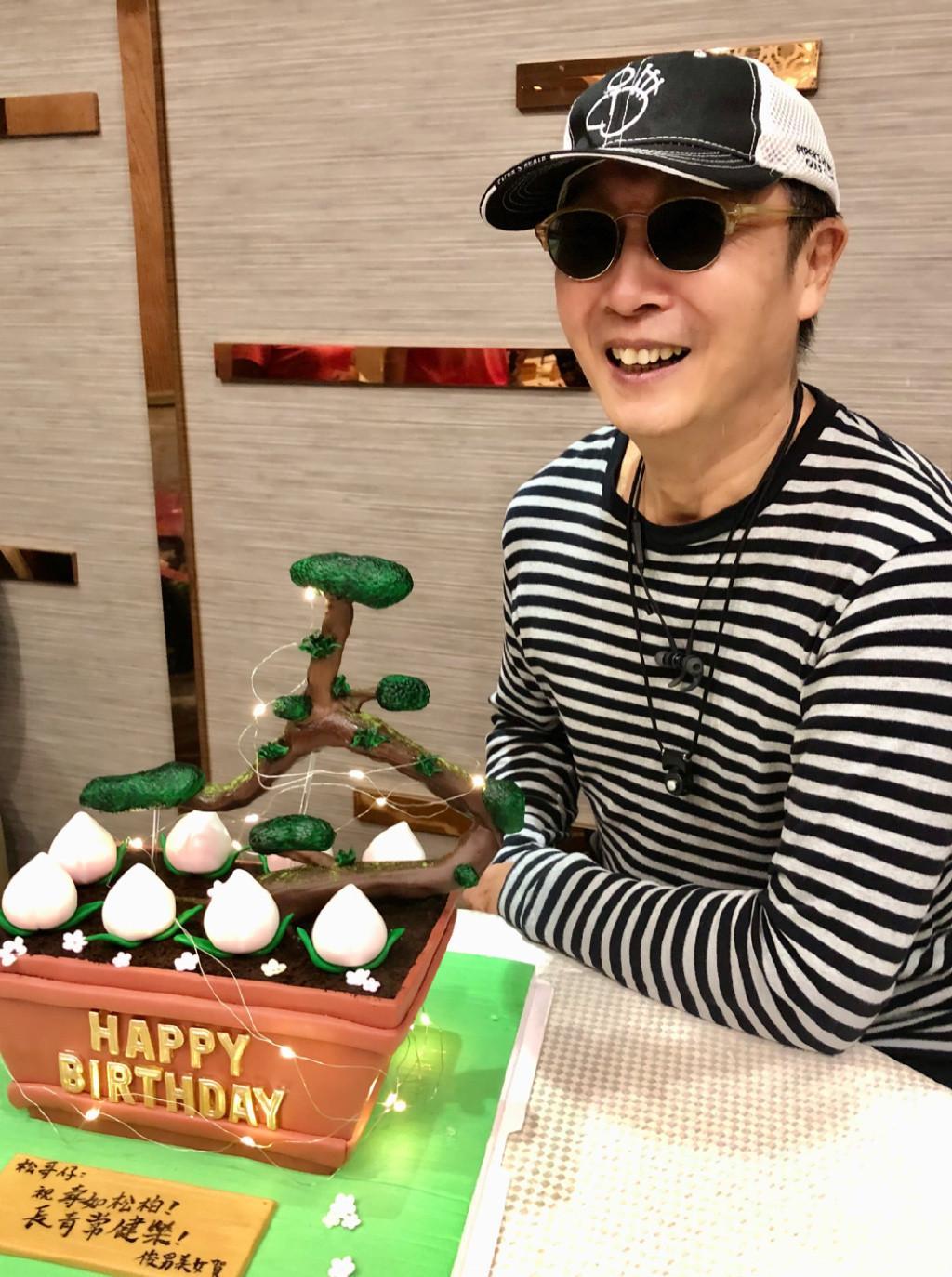 饰演陈超