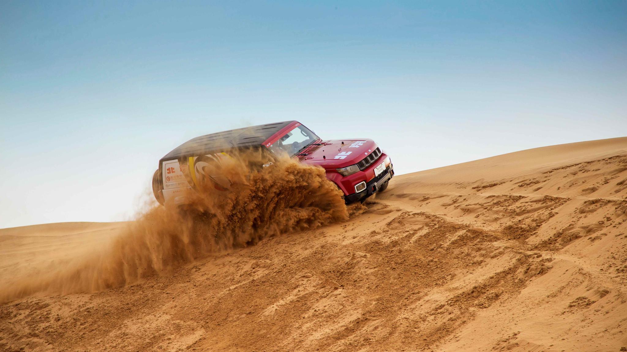 bj40凭借过硬的实力与合适的价格,在国内越野车中一直不可被忽视,但其