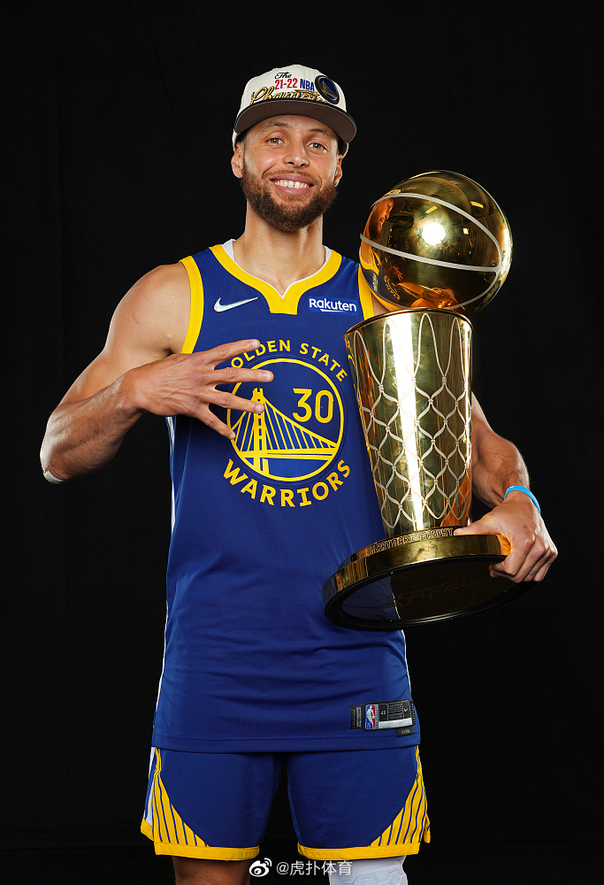 恭喜勇士获得2021-22赛季nba总冠军!_高清图集_新浪网