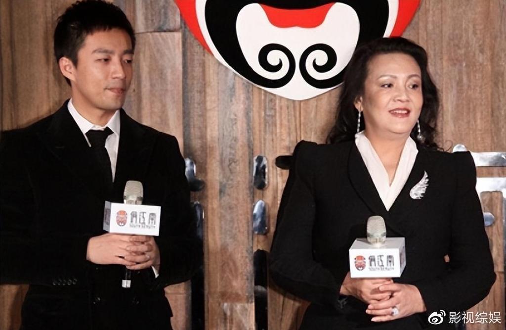 从大S葛思齐张颖颖到直播间营运人,张兰汪小菲树敌多,却不反思__财经头条