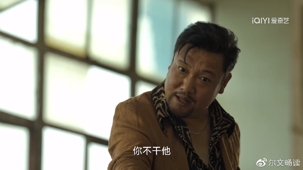 《狂飙》:徐江约高启强寻仇,一枪未开被乱枪打死,为何如此窝囊|狂飙|徐江|白江波_新浪新闻