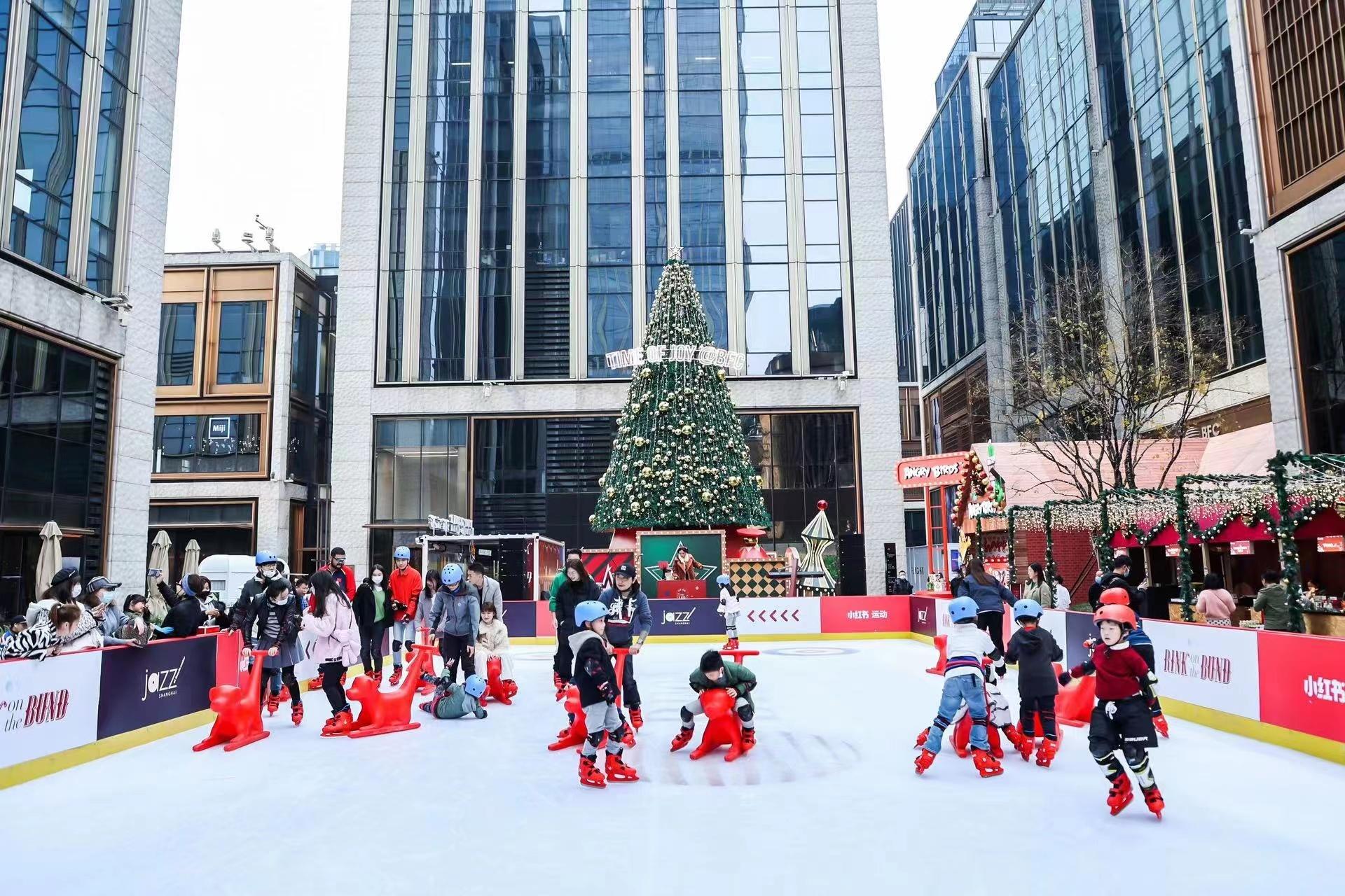 借势冬奥经济商场里的这些冰雪运动火了