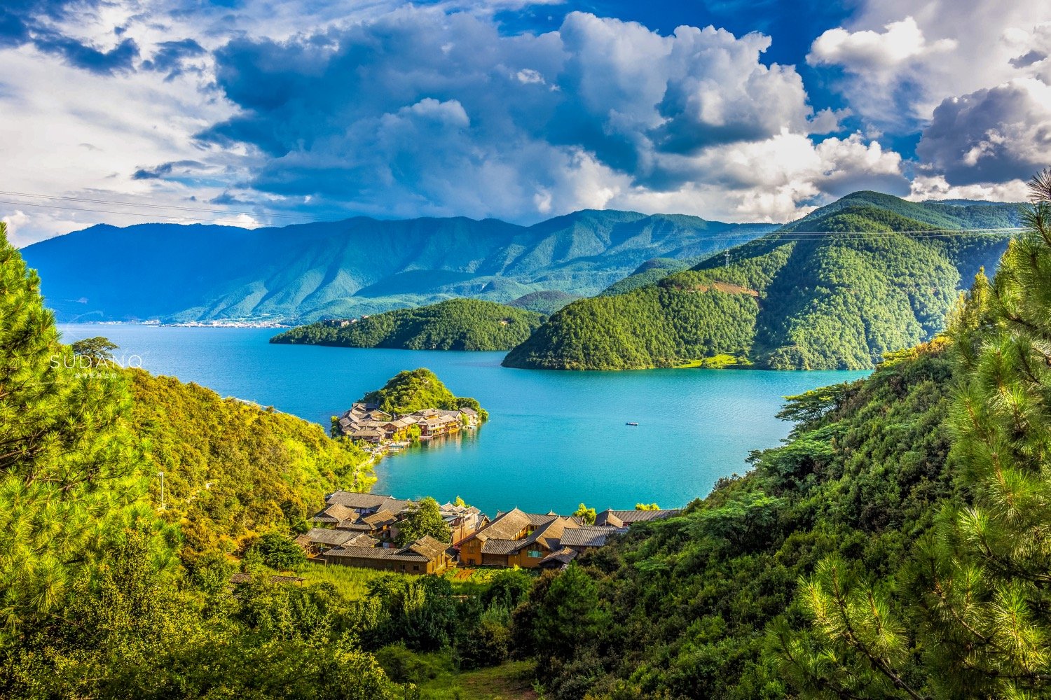 中国第三大深水湖泊:藏有神秘女儿国,是世界上最后的母系氏族