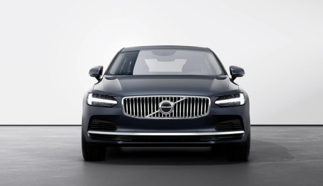 中大型豪华车怎么选？奥迪A6L对标沃尔沃S90