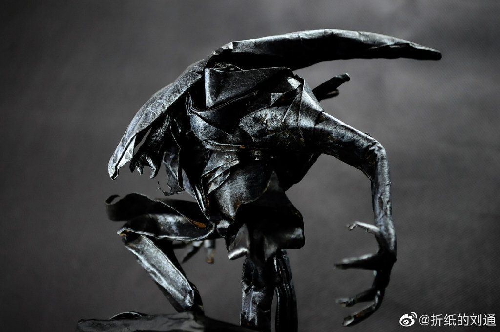 用纸折出的《异形》作者@折纸的刘通_高清图集_新浪网