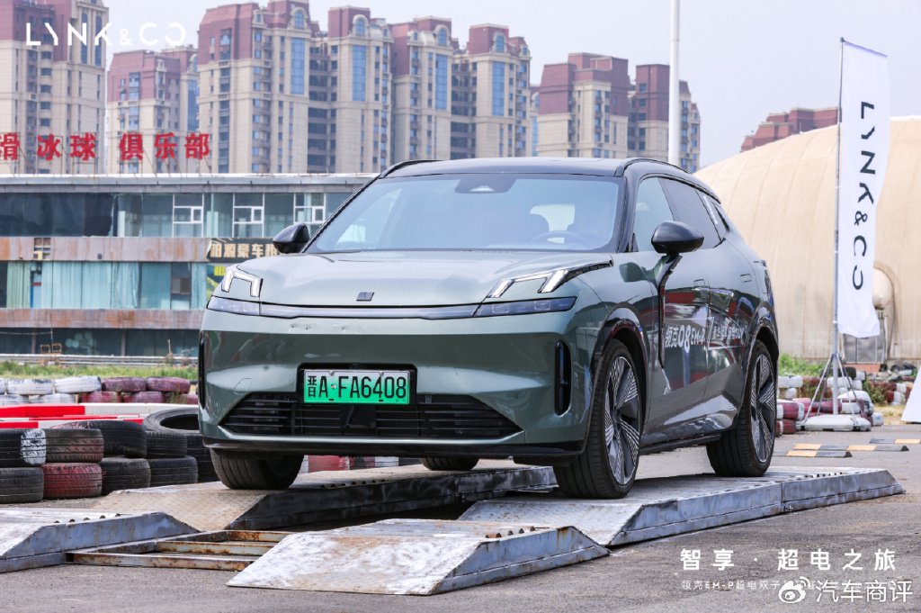 试驾领克08 em-p,有颜值有实力,公路suv首选-新浪汽车