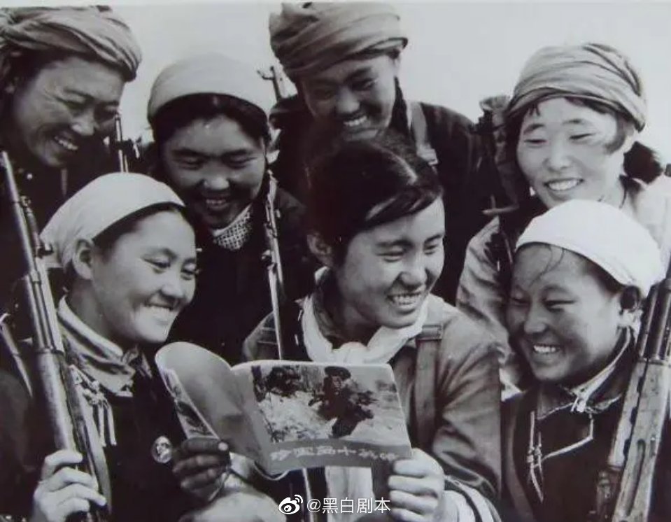 尚武时代 有句口号叫 七亿人民七亿兵 万里江山万里营