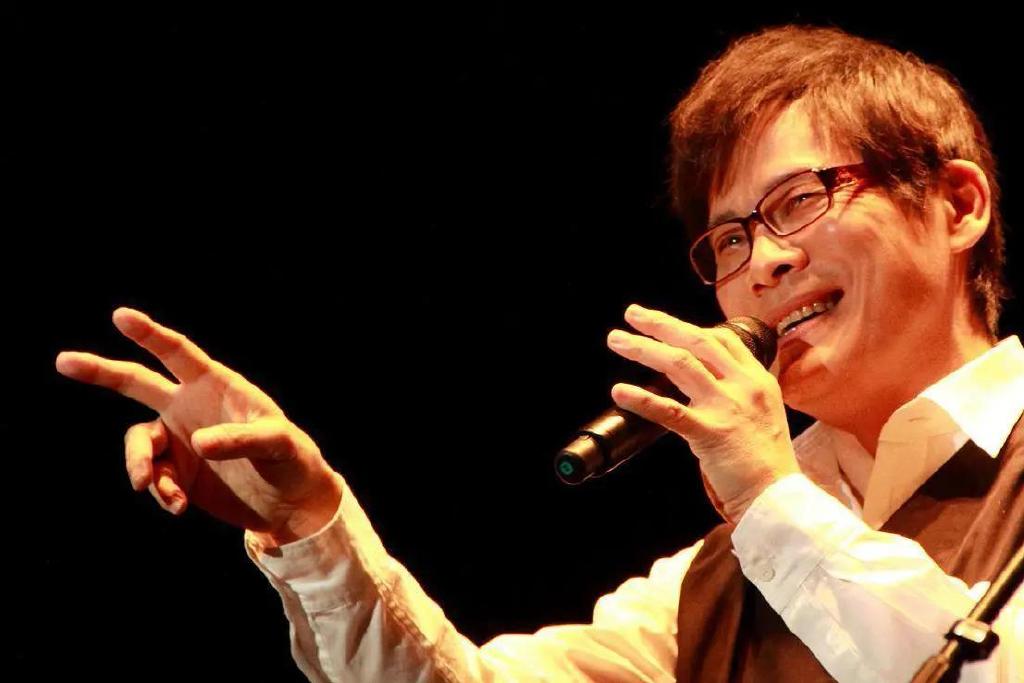 给“中国最具影响力的十大乐队”排个名,五月天第6,Beyond第2休闲区蓝鸢梦想 - Www.slyday.coM 给“中国最具影响力的十大乐队”排个名,五月天第6,Beyond第2休闲区蓝鸢梦想 - Www.slyday.coM