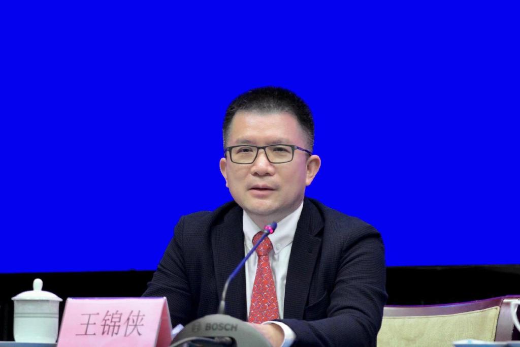 前海管理局王锦侠:在香港和澳门分别设立“前海港澳e站通”服务网点__财经头条