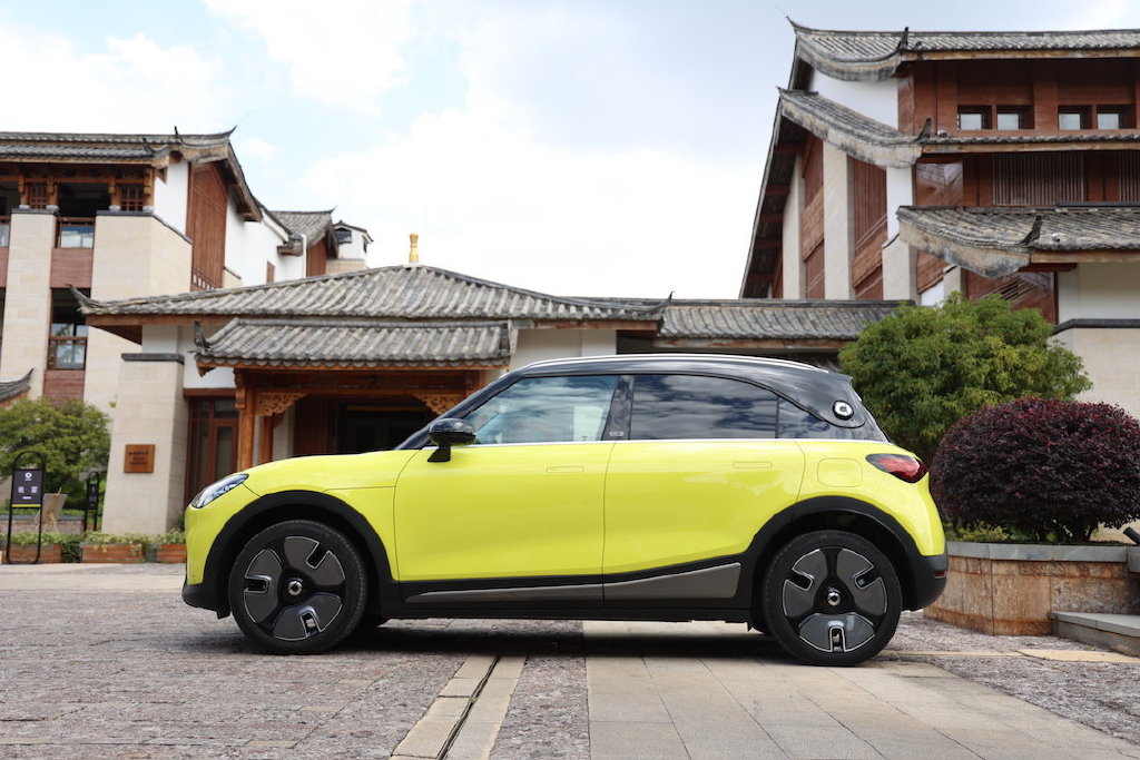 奔驰操刀设计 简约中不失格调