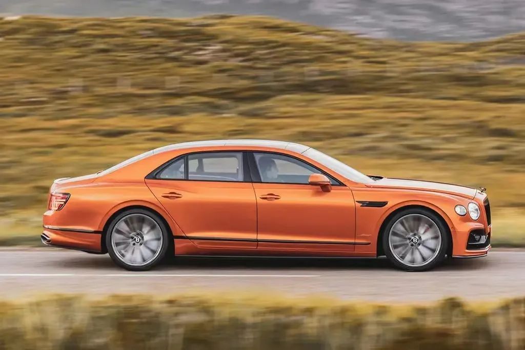 爆发635ps马力 宾利全新飞驰speed发布 最后的w12 新浪汽车