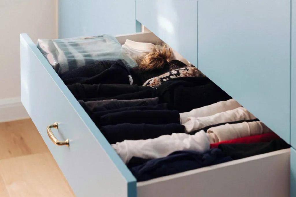 老公衣服随手扔,还嫌衣柜不够大,只需这3招,从此告别乱糟糟__财经头条