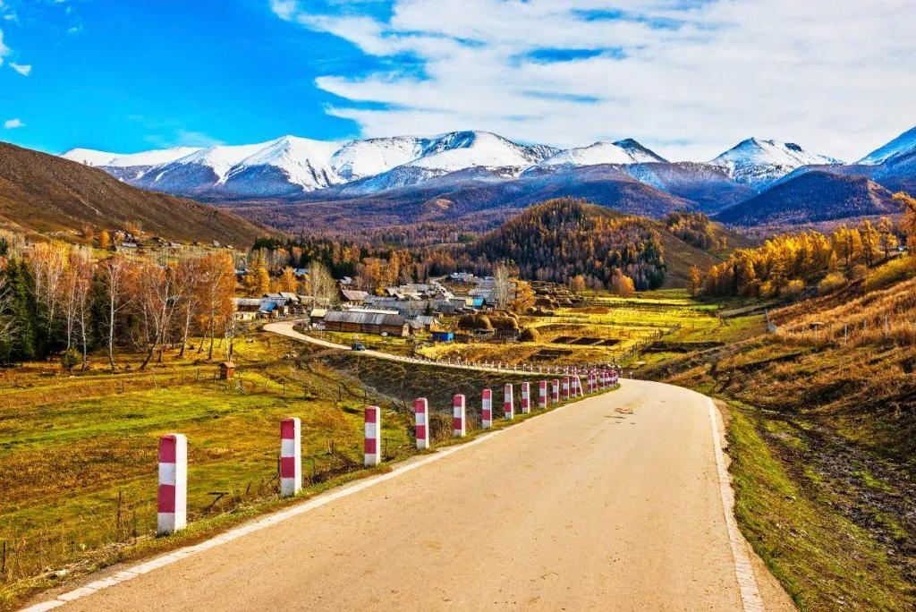 总要在秋天去一次北疆吧!一年仅3周的秋色,惊艳回归休闲区蓝鸢梦想 - Www.slyday.coM 总要在秋天去一次北疆吧!一年仅3周的秋色,惊艳回归休闲区蓝鸢梦想 - Www.slyday.coM