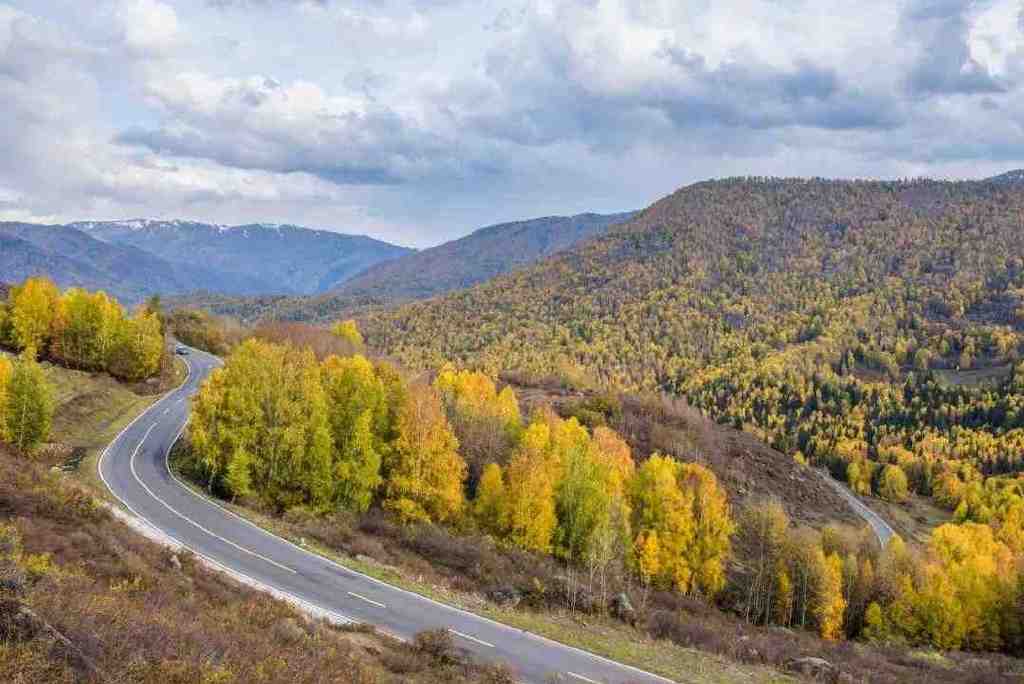总要在秋天去一次北疆吧!一年仅3周的秋色,惊艳回归休闲区蓝鸢梦想 - Www.slyday.coM 总要在秋天去一次北疆吧!一年仅3周的秋色,惊艳回归休闲区蓝鸢梦想 - Www.slyday.coM
