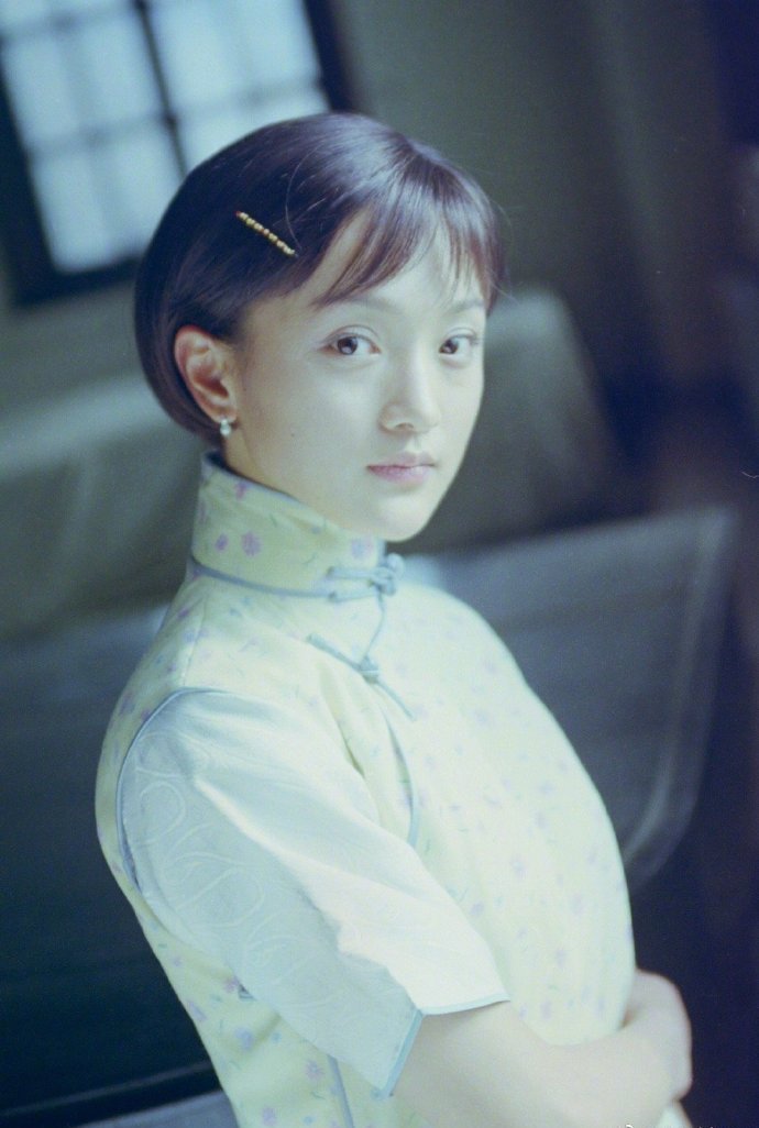 摄影师徐红斌晒出周迅《人间四月天》拍摄时期旧照……_高清图集_新浪