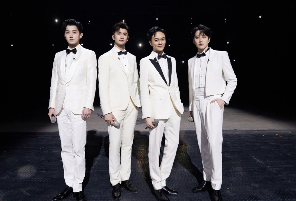 《披荆斩棘》三公舞台:张智霖办现场婚礼,袁咏仪穿婚纱惊喜登台休闲区蓝鸢梦想 - Www.slyday.coM 《披荆斩棘》三公舞台:张智霖办现场婚礼,袁咏仪穿婚纱惊喜登台休闲区蓝鸢梦想 - Www.slyday.coM