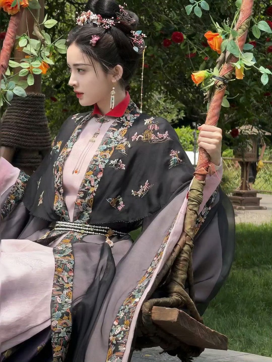 用7秒讲清楚！糖心vlog唐伯虎女主角灵兮引发热议腾讯新闻网