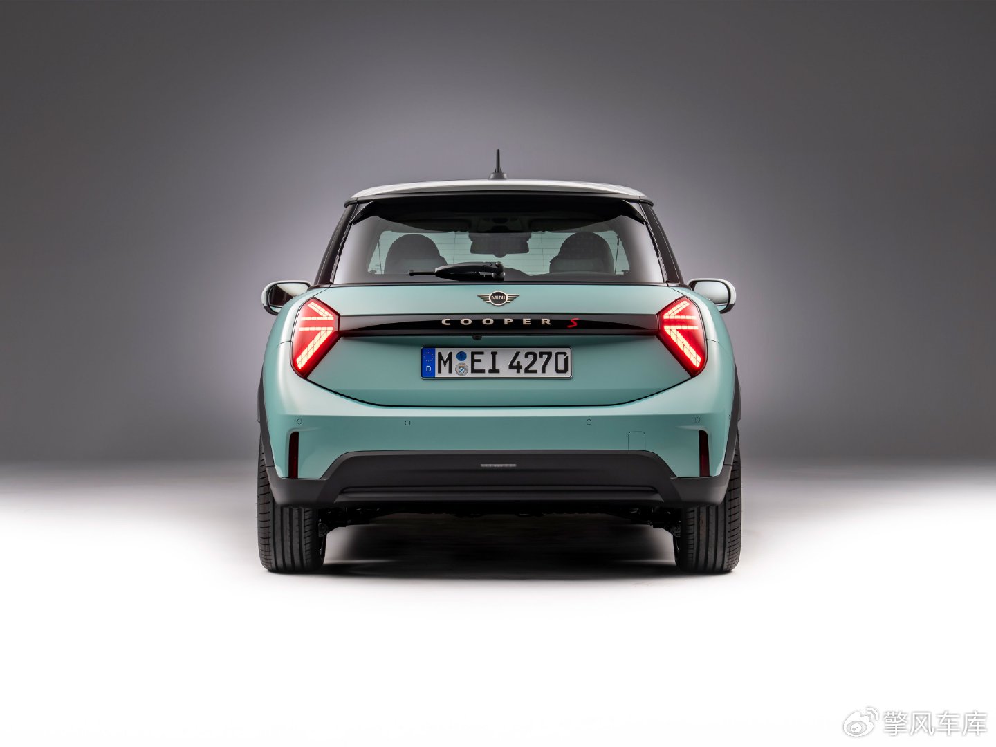 内饰变化大全新minicooper燃油版官图发布依旧小巧可爱