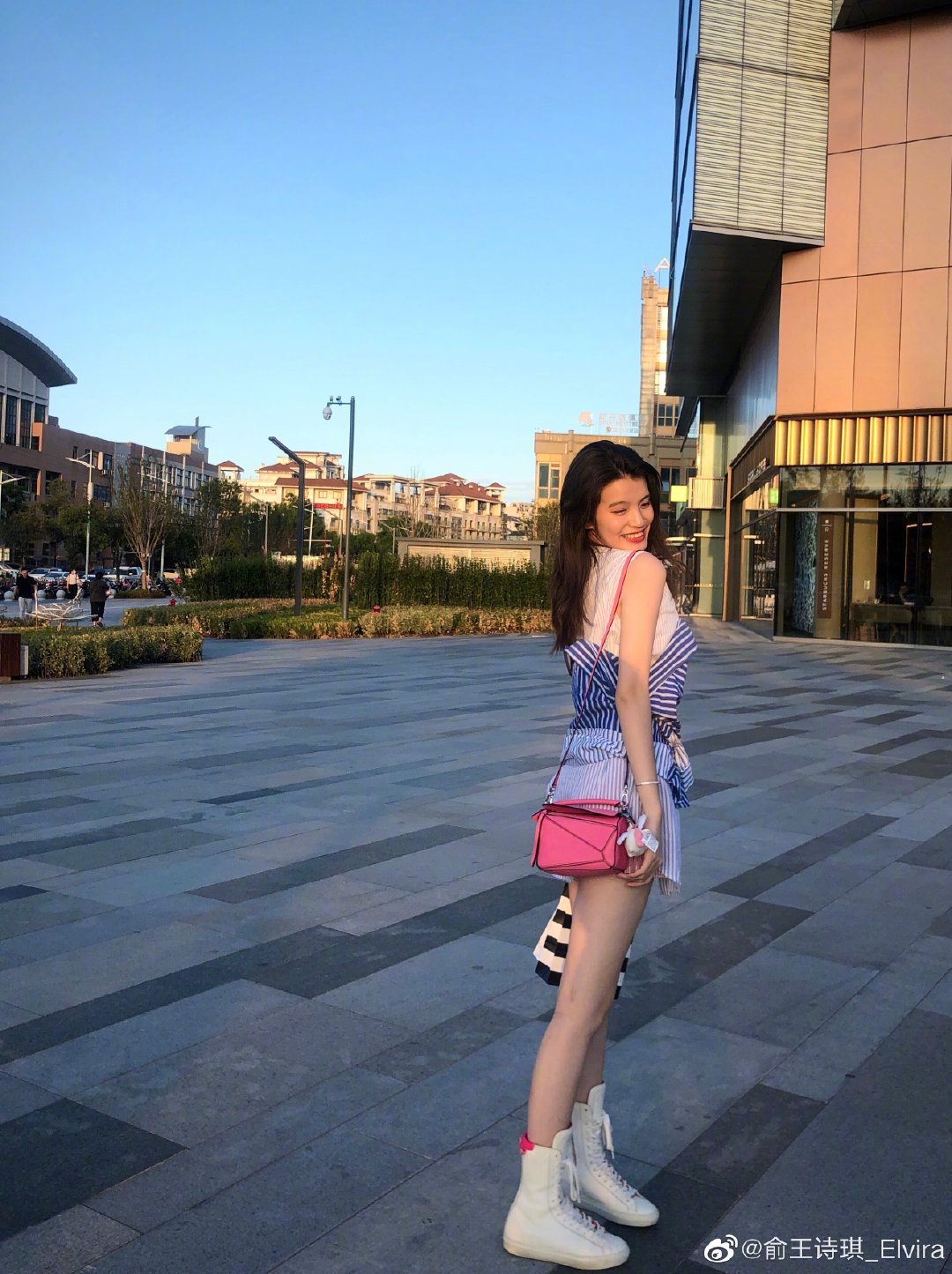 中央戏剧学院2020级音乐剧专业的小姐姐超级有气质身材一级棒