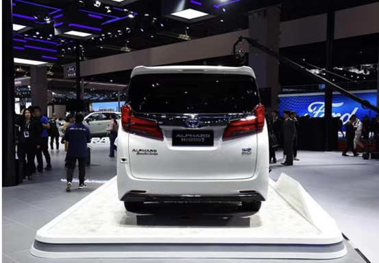 自主与合资豪华MPV，到底谁更胜一筹？