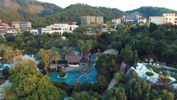 会昌筠门岭镇抓产业补短板新型城镇化建设卓有成效会昌县筠门岭镇示范