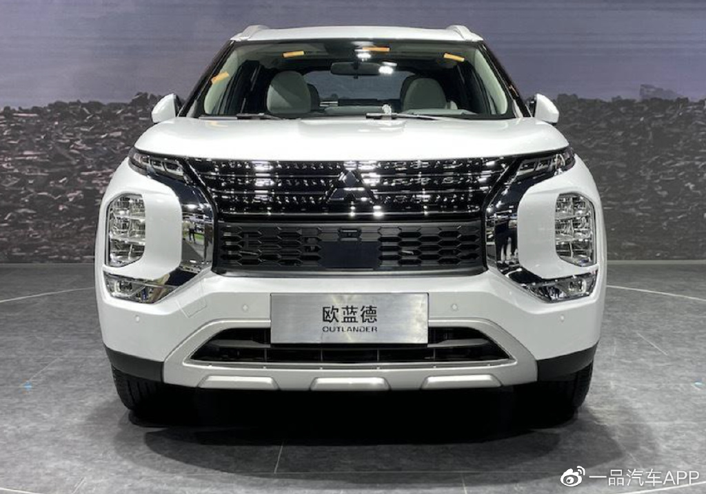 2022成都车展新车全新三菱欧蓝德