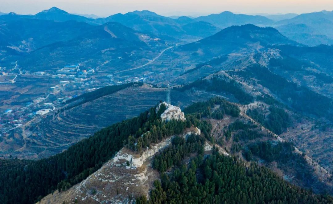 济南这三幅山景图让人神魂颠倒,只看一眼就"沦陷"了!