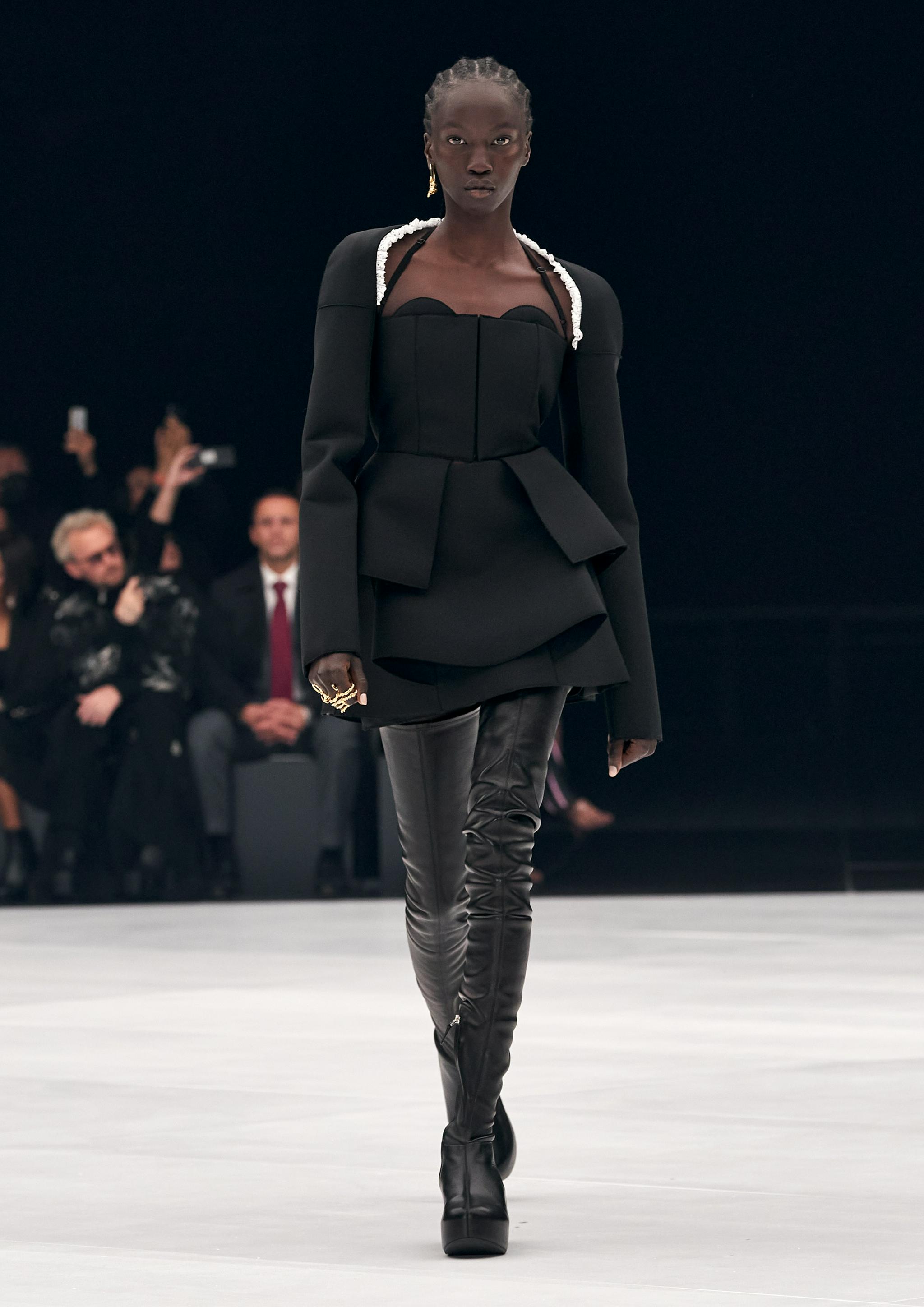 纪梵希givenchy全新发布2022春夏成衣系列matthewm