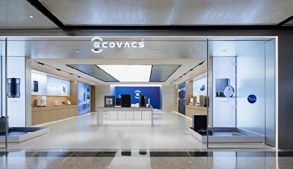 线下渠道成效显著科沃斯引领服务机器人走向全民普及时代