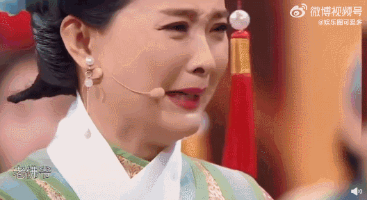 50岁"晴格格"王艳惨状曝光,15亿豪宅没了,贵妇人设崩,带货当网红|王艳