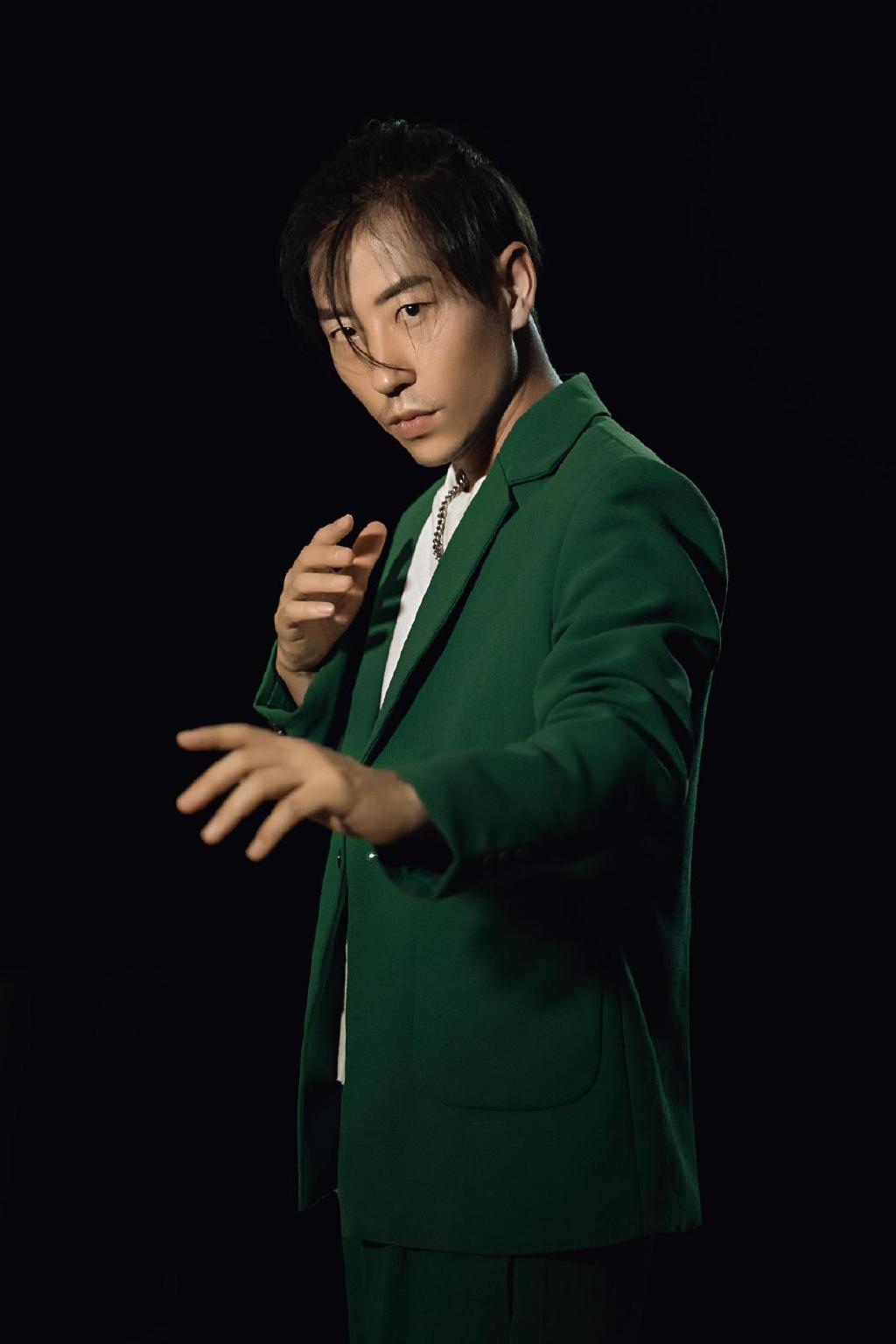 《惊魂逆转》杀青,刘伟康首次触电,演绎"魔丸"劣性__财经头条