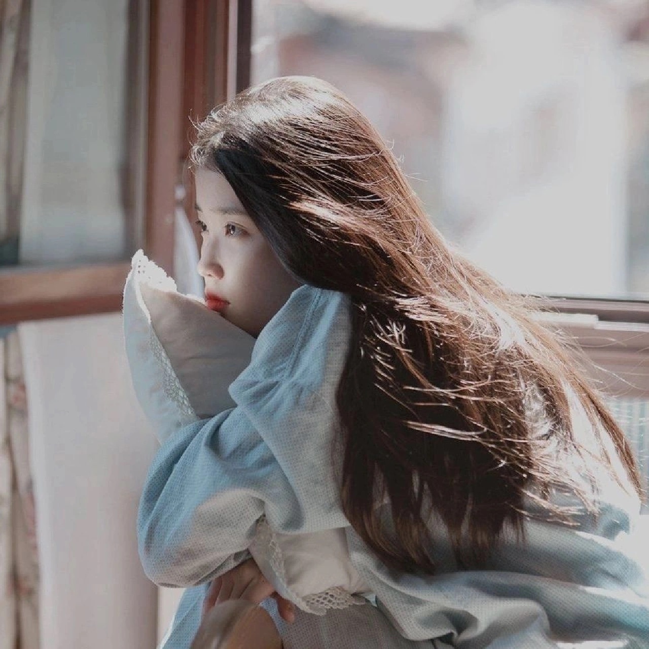 iu知恩欧尼头像