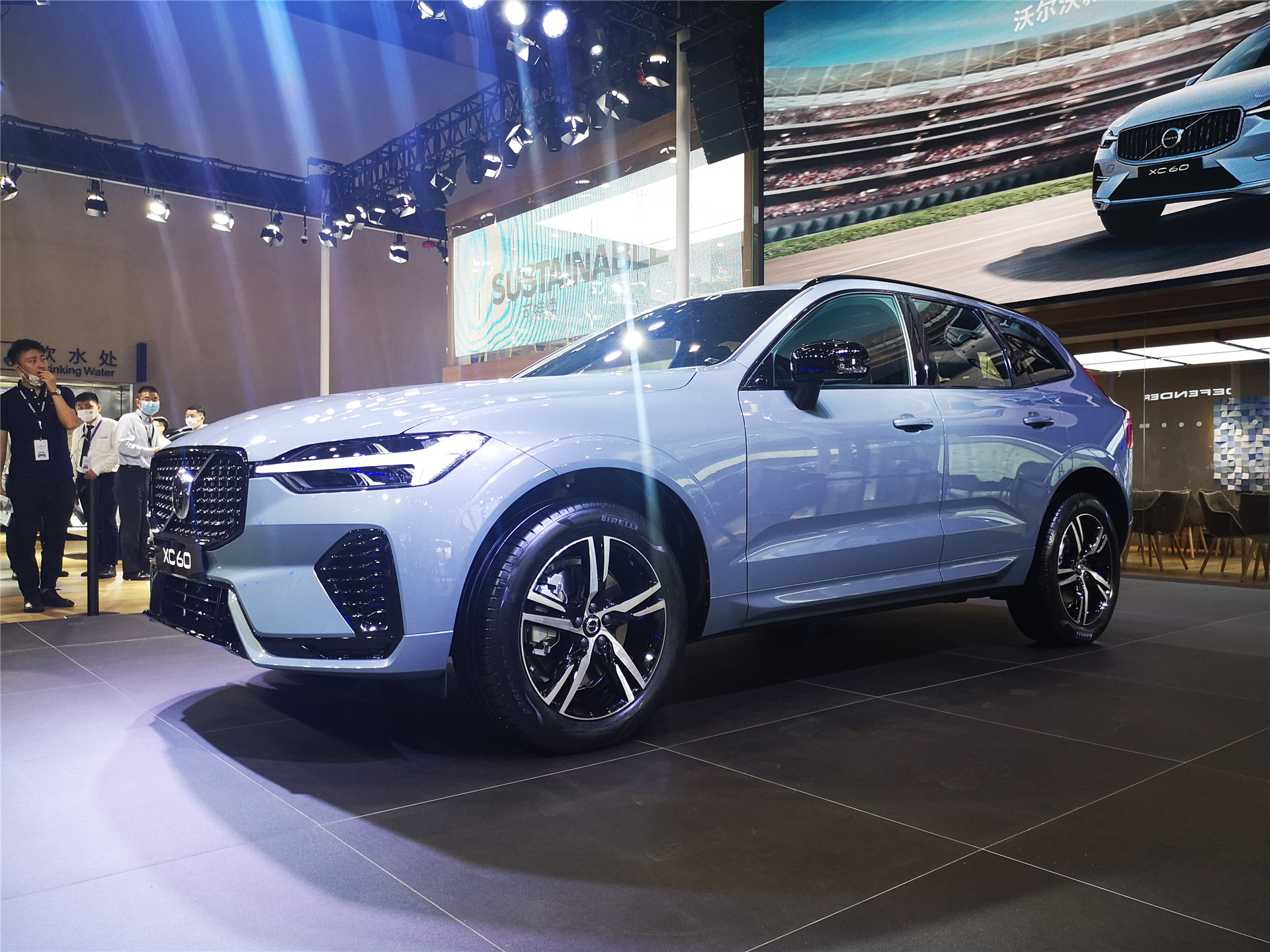 实拍全新沃尔沃xc60:外观小改,真正的变化不算少