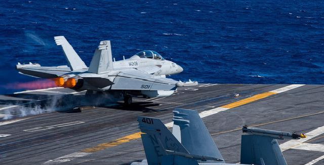 若一次消灭2到3个美国航母战斗群,美国人还有信心继续作战吗?休闲区蓝鸢梦想 - Www.slyday.coM 若一次消灭2到3个美国航母战斗群,美国人还有信心继续作战吗?休闲区蓝鸢梦想 - Www.slyday.coM