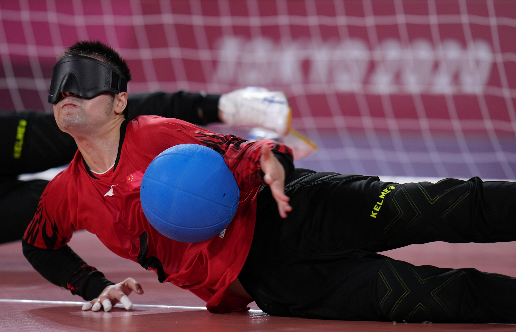 东京残奥会盲人门球中国队晋级男子半决赛