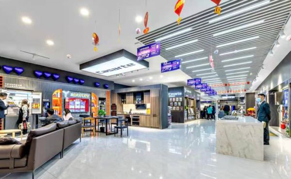 断感受到智能新品或艺术新品带来的美好家居生活,如卡萨帝三翼鸟1号店