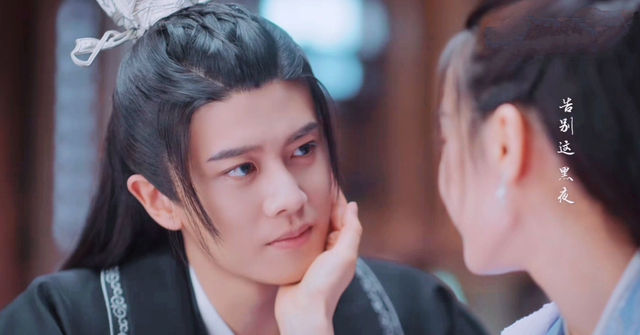 任嘉伦热巴拍吻戏巴不得，他俩吻戏辣眼睛@闻视介休闲区蓝鸢梦想 - Www.slyday.coM