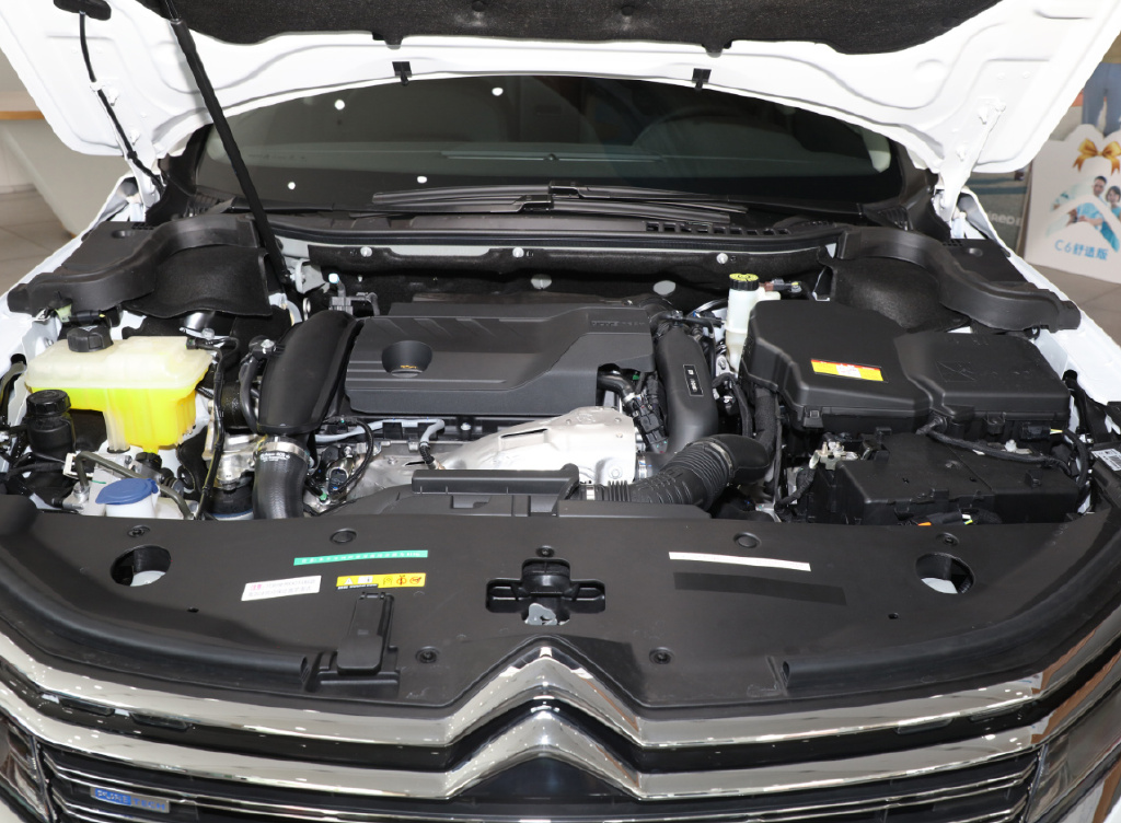 法国人的心思要细细品，标致508L PK雪铁龙C6到底谁更香？