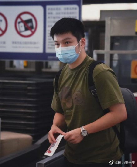 樊振东又名小胖运动员军人中尉一等功世界排名第一