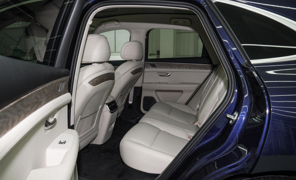 问界M5对比理想ONE，谁更懂用户的心？