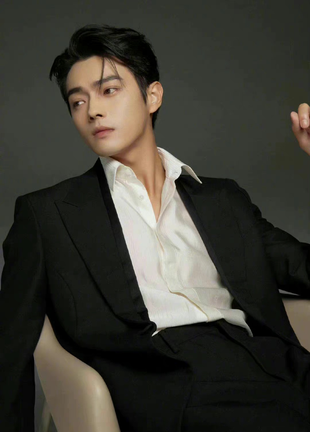 网传 杨紫 许凯出演《承欢记》,这番位怎么定?|_新浪娱乐_新浪新闻
