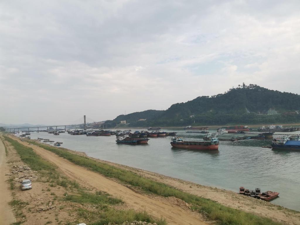 被梧州的“网红沙滩”惊艳到了!你知道在哪里吗?休闲区蓝鸢梦想 - Www.slyday.coM 被梧州的“网红沙滩”惊艳到了!你知道在哪里吗?休闲区蓝鸢梦想 - Www.slyday.coM