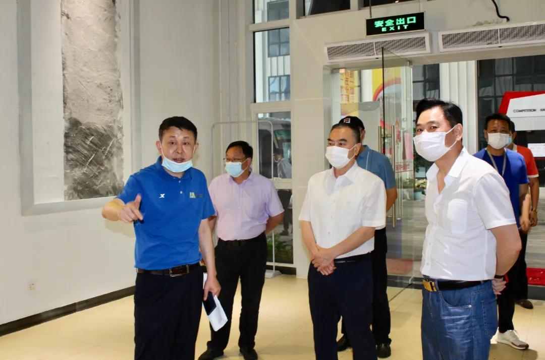 省体育局党组成员,驻局纪检监察组组长邓世章一行到厦门,东山调研