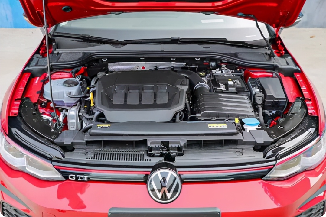 2021上海车展钢炮鼻祖再换代高尔夫8代gti正式亮相